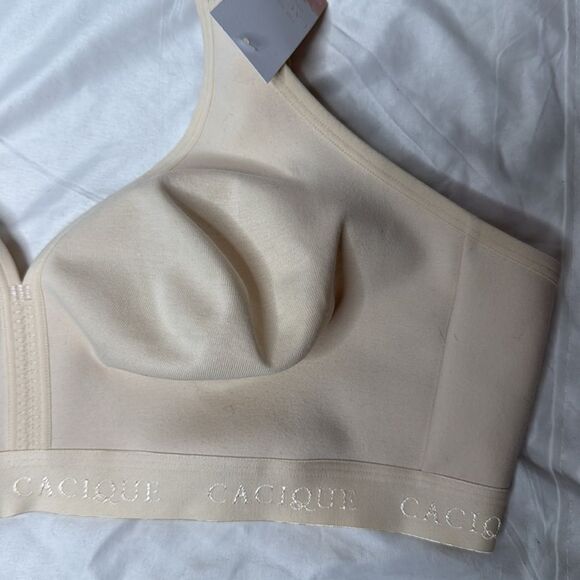 Lane Bryant Cacique No Wire Full Coverage Bra. Size 44D. - Picture 3 of 12